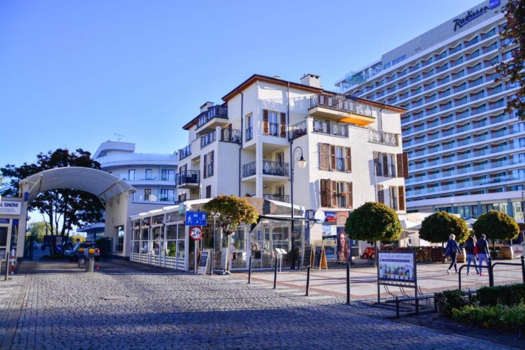 Apartamenty Promenada Z Tarasem I Parkingiem - Apartamenty Na Wyspie Swinoujscie Exterior photo